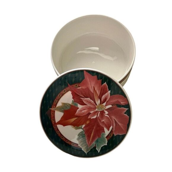 Mikasa Holiday‎ Fleur Lidded Trinket Box/Candy Dish circa 1980 Poinsettia - Picture 2 of 7